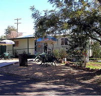Manilla River Gums Caravan Park - Accommodation NT