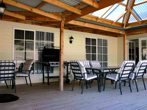 Murrindindi Executive Retreat - NT Tourism 3