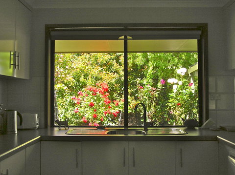 Myamba House Kyneton - NT Tourism 0