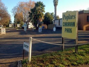 Poplars Caravan Park - Accommodation NT 2