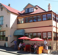 Jamison Guesthouse and The Rooster Restaurant - Accommodation NT