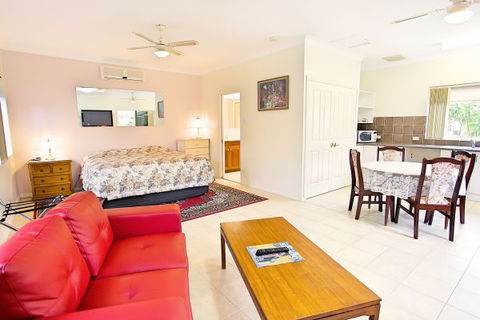 Bonville Lodge - Accommodation NT 7