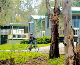 Yarraby Holiday Park - Aspen Parks - Accommodation NT 0