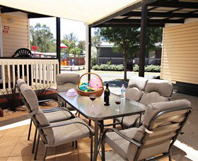 Yarraby Holiday Park - Aspen Parks - Accommodation NT 3