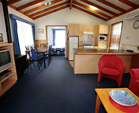 Yarraby Holiday Park - Aspen Parks - Accommodation NT 2