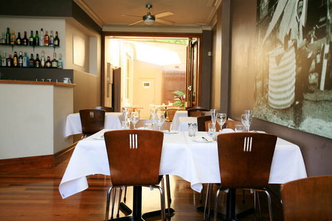 The Bank Guesthouse - Accommodation NT 9