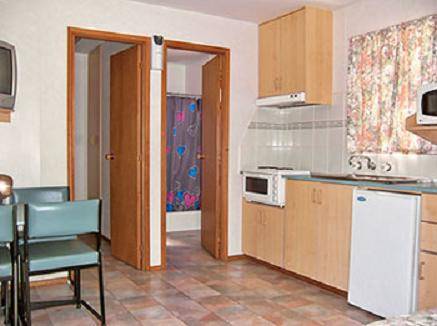 The Clog Barn Holiday Park - Accommodation NT 1