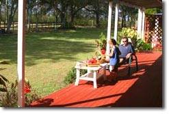Trade Winds Country Cottages - Accommodation NT 2