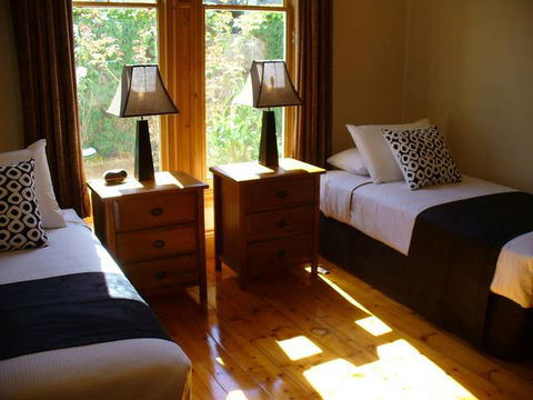 TRC House - Accommodation NT 0