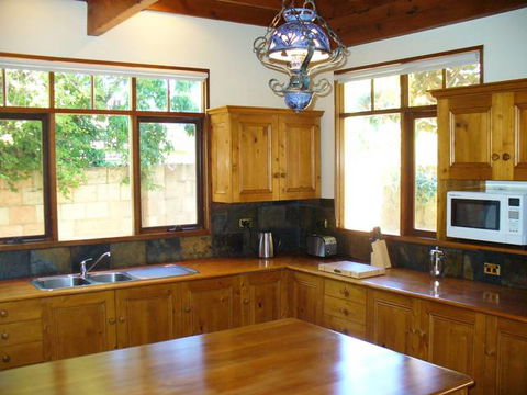 TRC House - Accommodation NT 2