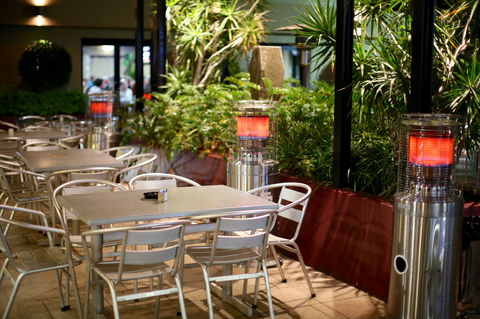Windsor Castle Hotel - Accommodation NT 1