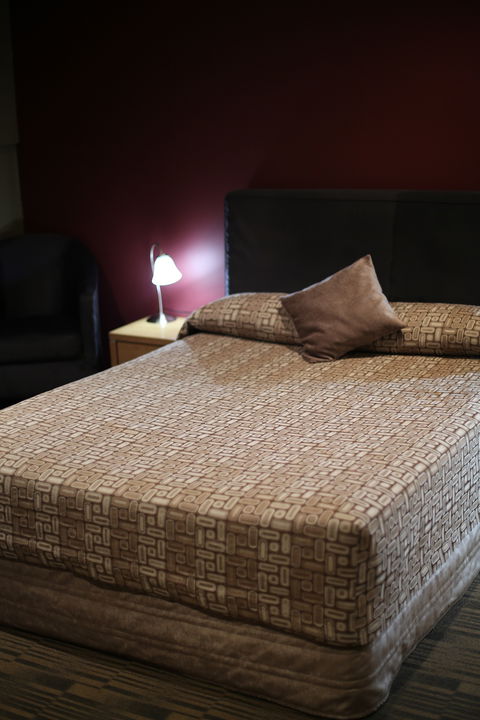 Windsor Castle Hotel - Accommodation NT 6
