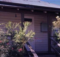 Bottlebrush Backpackers - Accommodation NT