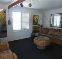 Sails Beach House Apartment Pottsville - Accommodation NT