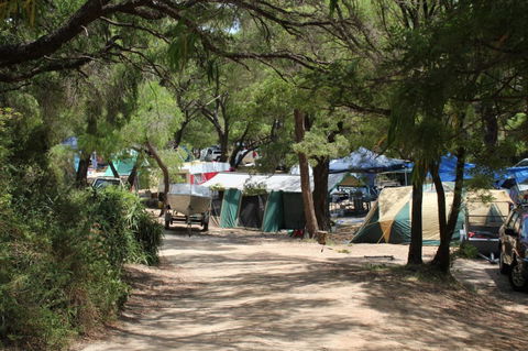 Hamelin Bay Holiday Park - Accommodation NT 2