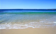 Huskisson Beach Holiday Park - NT Tourism 0