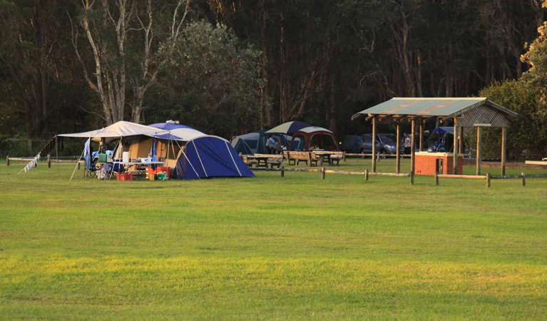 Booti Booti NSW Accommodation NT