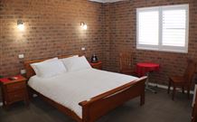 Bay N Basin Lodge - Sanctuary Point - NT Tourism 3