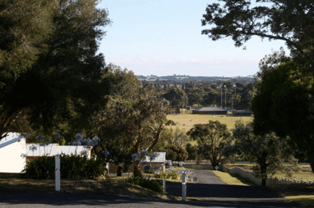 Limestone Coast Tourist Park - Accommodation NT