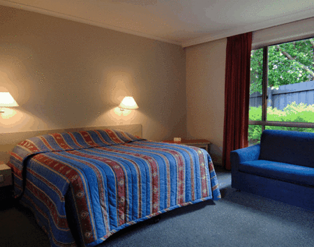 Ringwood Lake Inn - Accommodation NT 2