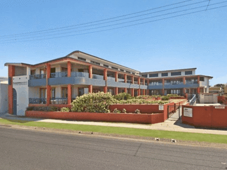 Lennox Point Holiday Apartments - Accommodation NT