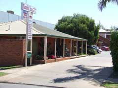 Yambil Inn Motel - Accommodation NT 1