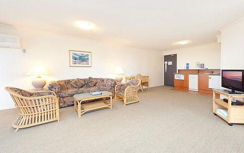 Australis Sovereign Hotel - Accommodation NT 1