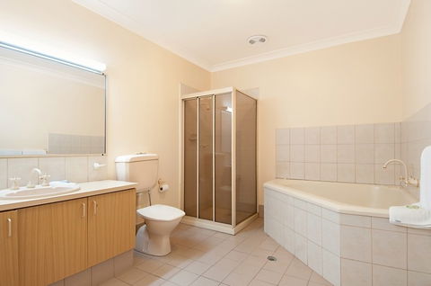 Comfort Inn Dandenong - Accommodation NT 5