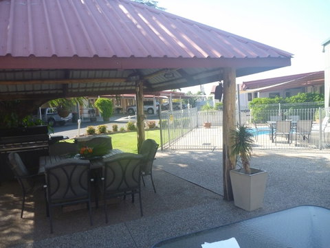 Sun Valley Motel - Accommodation NT 1