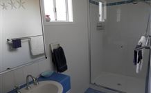 Finchley Bed And Breakfast - NT Tourism 4