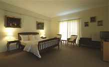 Yarrahapinni NSW Accommodation NT