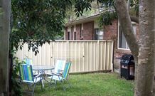 2 Dogs Cottages - Lemon - Accommodation NT 0