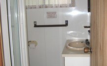 Eco Huts - Jervis Bay Getaways - Accommodation NT 5