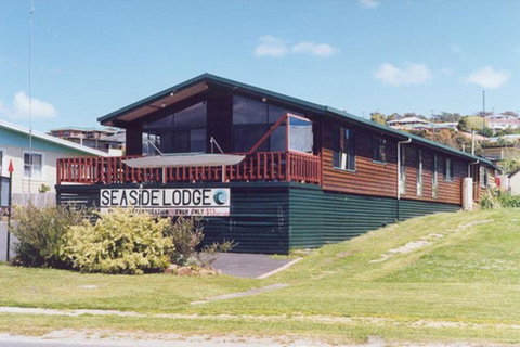 Bridport YHA - Accommodation NT 4