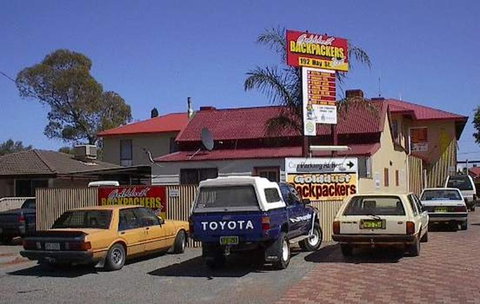 Kalgoorlie YHA - Accommodation NT 3