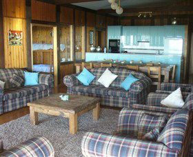 Byfield Mountain Retreat - Accommodation NT 3