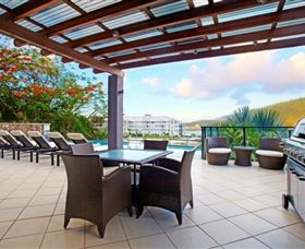 At Waterfront Whitsunday Retreat - Accommodation NT 0