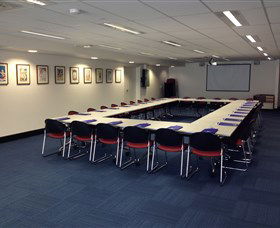 Sports Super Centre - Accommodation NT 2