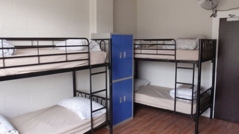 McLaren Vale Backpackers - NT Tourism 11