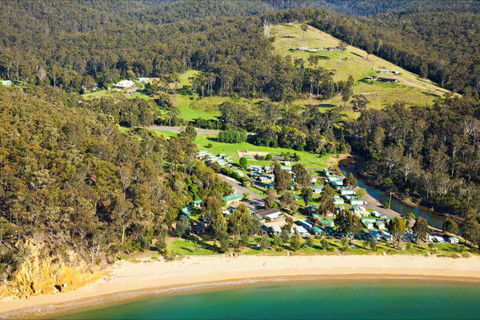 Eden Beachfront Holiday Park - Accommodation NT 0