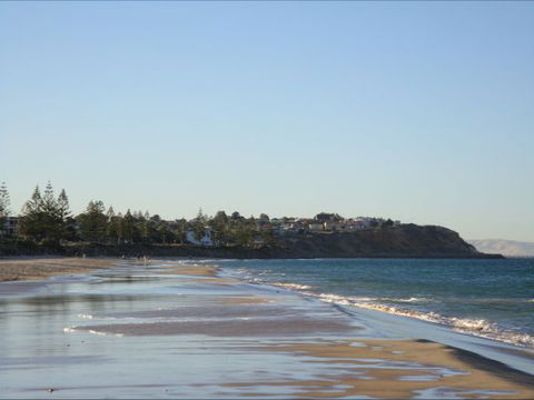 Christies Cottage For Holidays And Relocations. - Accommodation NT 9