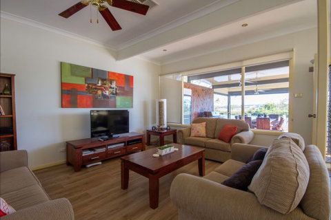 River Shack Rentals - Living The Dream - Accommodation NT 50