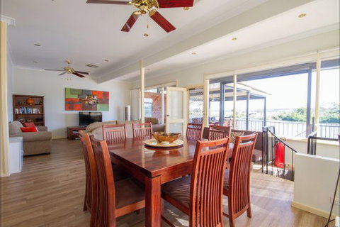 River Shack Rentals - Living The Dream - Accommodation NT 52