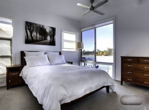 River Shack Rentals - Living The Dream - Accommodation NT 99