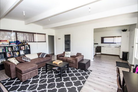 River Shack Rentals - Living The Dream - Accommodation NT 108