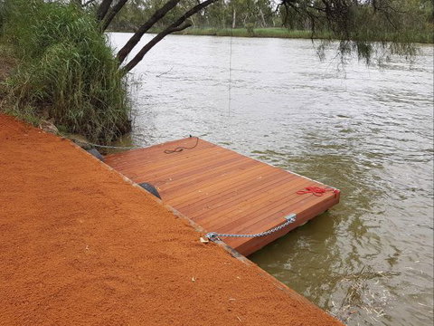 River Shack Rentals - Living The Dream - Accommodation NT 110