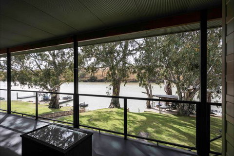 River Shack Rentals - Living The Dream - Accommodation NT 37