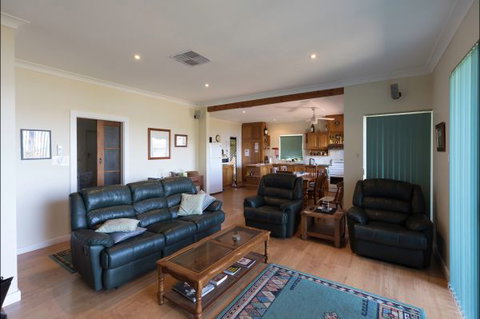 River Shack Rentals - Living The Dream - Accommodation NT 65