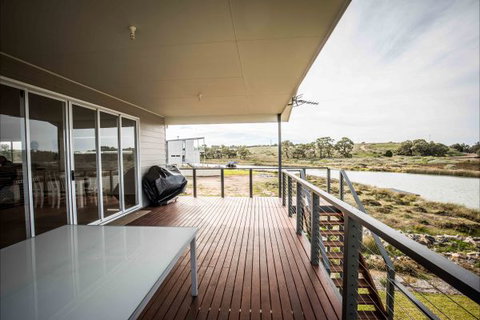River Shack Rentals - Living The Dream - Accommodation NT 117