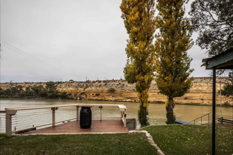 River Shack Rentals - Living The Dream - Accommodation NT 73